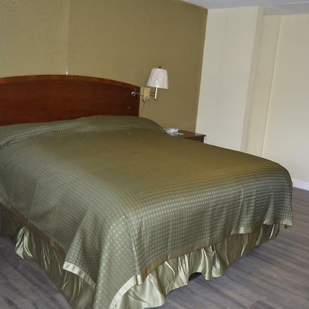 Regency Inn Toccoa Exterior foto